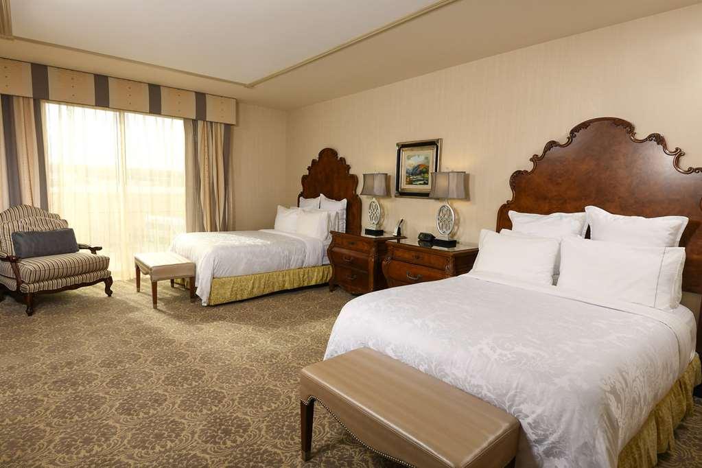 Hotel Woolleys Classic Aurora